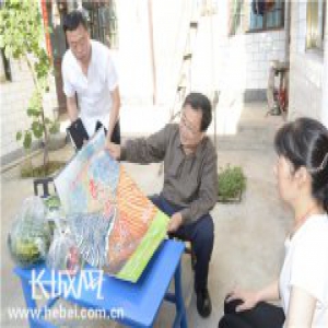 涉县：6000份“民心历” 温暖百姓心