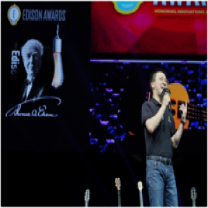 音乐CP 集游戏与教学一体的音乐社交App