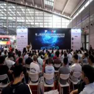 捷停车CEO李民：智慧停车的创新与实践