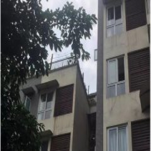 女童模仿熊出没攀岩坠亡 儿童影视作品高危行为易被儿童模仿