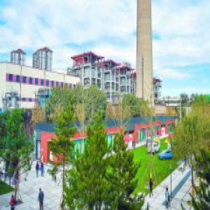 天宁寺“二热”转走文创路 老仓库变身小剧场