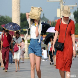 气象台发布高温黄色预警 山东新疆等局地将超40℃