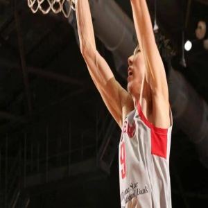 比赛回顾！周琦拿到15分11篮板3助攻2盖帽 毒蛇力擒首都队