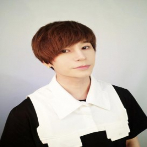 陈奕天知恩图报寄语感恩大家 ＂请你吃大餐＂温暖你的胃