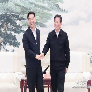 王东峰与国务院安委会第三考核巡查组举行工作座谈