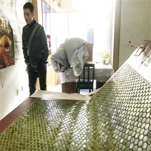 老人把保健品当降压药突发脑梗:推销员叫她"妈"