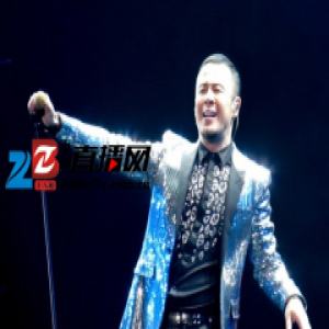 杨坤被骚扰发飙 开的32场演唱会还没让你们看够吗！