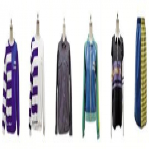 皮衣皮裙、男友风外套……这样的校服你喜欢吗？