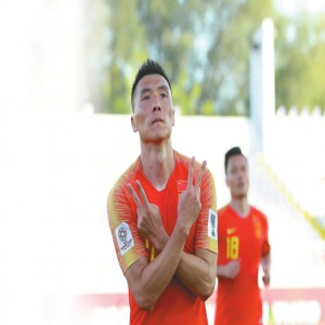 亚洲杯中国2：1吉尔吉斯斯坦 别嫌国足赢得少没被爆冷就挺好