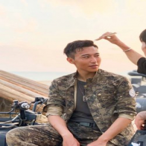 王森《人不彪悍枉少年》认真负责 获封“国欠老师”