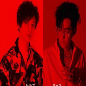 陈奕天吴亦凡都拍过这款红黑海报 一个帅萌一个酷帅