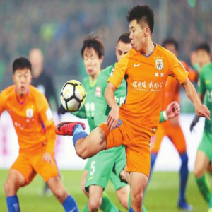 海南集训最后一战 国足6:0鲁能U23 金敬道跻身首发