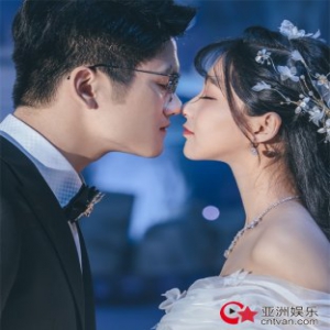 知名主播若风新婚娱乐圈半壁江山出镜 吴磊林更新tfboys集体送祝福