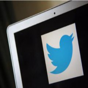 Twitter股价大跌9% 美媒称因其清理7000万虚假帐号