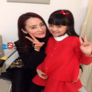 《田姐辣妹》热播 治愈系小天使王奕格登场引关注