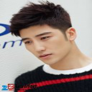 张耀宇写真大片曝光 阳光治愈尽显暖男魅力