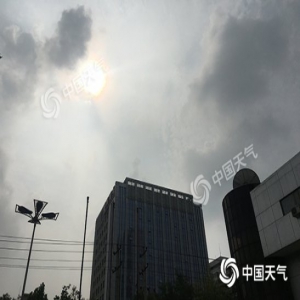 雷雨停歇高温“上岗” 周末河北中南部“高烧”