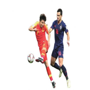想赢怕输葬送上半场？中国2-1泰国 里皮神换人再造逆转