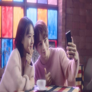 陈奕天拍广告短短一分钟变好几个魔术 网友大呼超能力