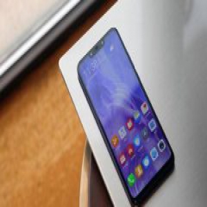 华为nova3与vivo X21实力PK大片级拍摄手机该怎么选？