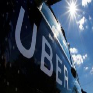 Uber缩减无人驾驶团队 裁员约100人