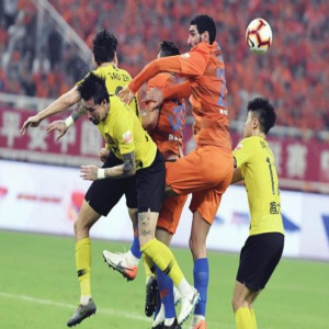 下半场崩盘负恒大 鲁能：三球完败 正视差距