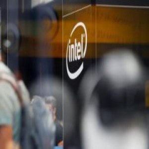 英特尔收购芯片厂商 实现业务多元化