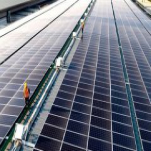 苹果等十家企业投资3亿美元 首设中国清洁能源基金