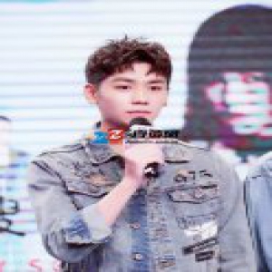 杨霖《贴身校花2》化身暖心“狼人” 感情线成迷