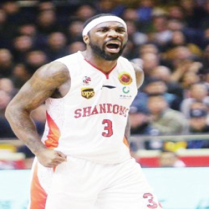 劳森绝杀 双杀上海！山东男篮夺回冲击季后赛的主动权