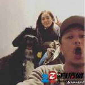 余文乐王棠云合照爆玄机王棠云肚子亮了