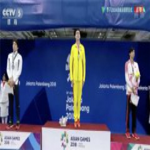 孙杨要求重升国旗 大白杨好样儿的！