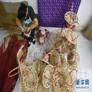 巧手编织致富路