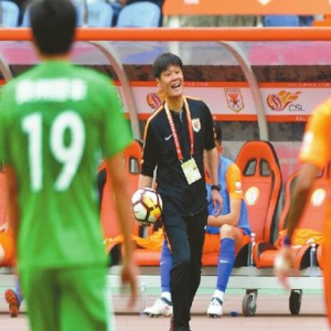 成绩证明了李霄鹏的执教能力 从“对不起”到“谢谢你”