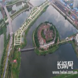 蓝天下的河北—波光潋滟衡水湖