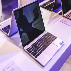 华为MateBook 13笔记本再次定义屏幕新标准 让你的职场更高效