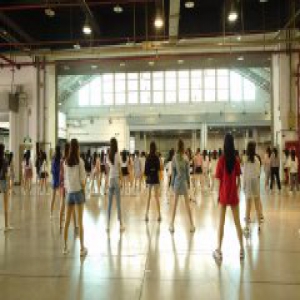 SNH48 GROUP总决选倒计时2天 303位少女紧张备战
