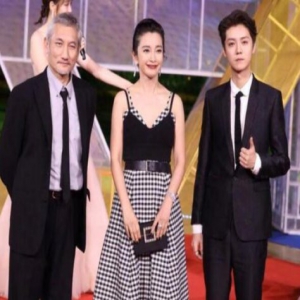 另有隐情？鹿晗加盟冰冰公司 网友：此冰冰非彼冰冰