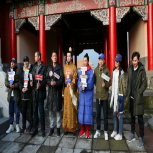 《豹子头林冲》探班 于震被曝连淋三天夜雨“敬业担当”