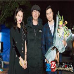 黄一琳《动物管理局》风情万种兔子精