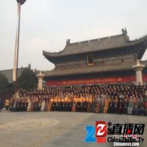 河北千余人齐聚古刹大开元寺进行佛经交流