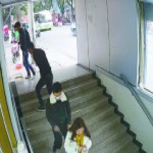 相互掩护多次盗窃 三窃贼摆“庆功宴”被抓