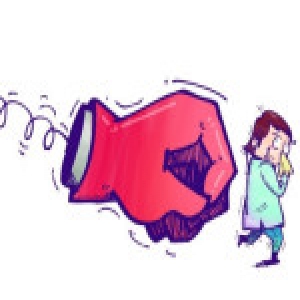 海口老太控诉孙子出生后自己遭家暴 街道办妇联介入
