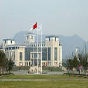 南审回应“学生洗澡后身亡”：排除他杀 校方无过错