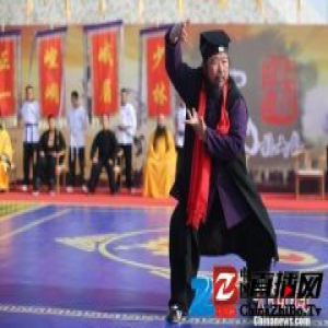 南京大报恩寺周年庆召开武林大会：八大门派以武论道