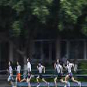 中产家长育儿战：拼命给孩子补课 决定要低龄留学