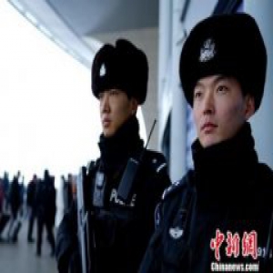乌鲁木齐火车站“冬至”迎来客流小高峰