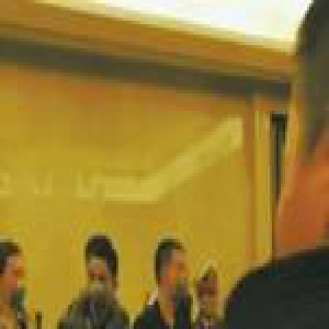 成都十余“口罩男”暴打业主续：物业公司4人被拘