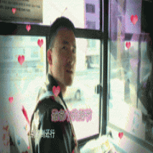 超女何洁奢华豪宅曝光 网友：离了婚还是富婆！