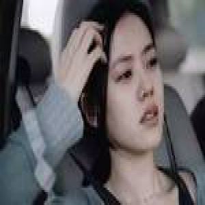 女子2年遭72次敲诈 只因给网恋男友发了裸照